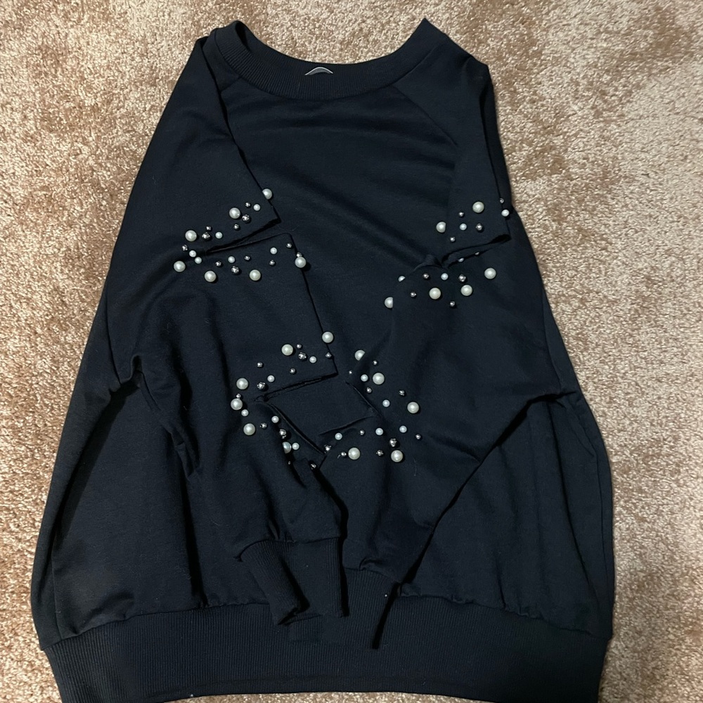 Women’s pearl sleeve cut out crew neck sweatshirt
